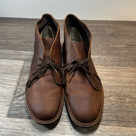 Clarks men’s chukka boots size 11 (d192)